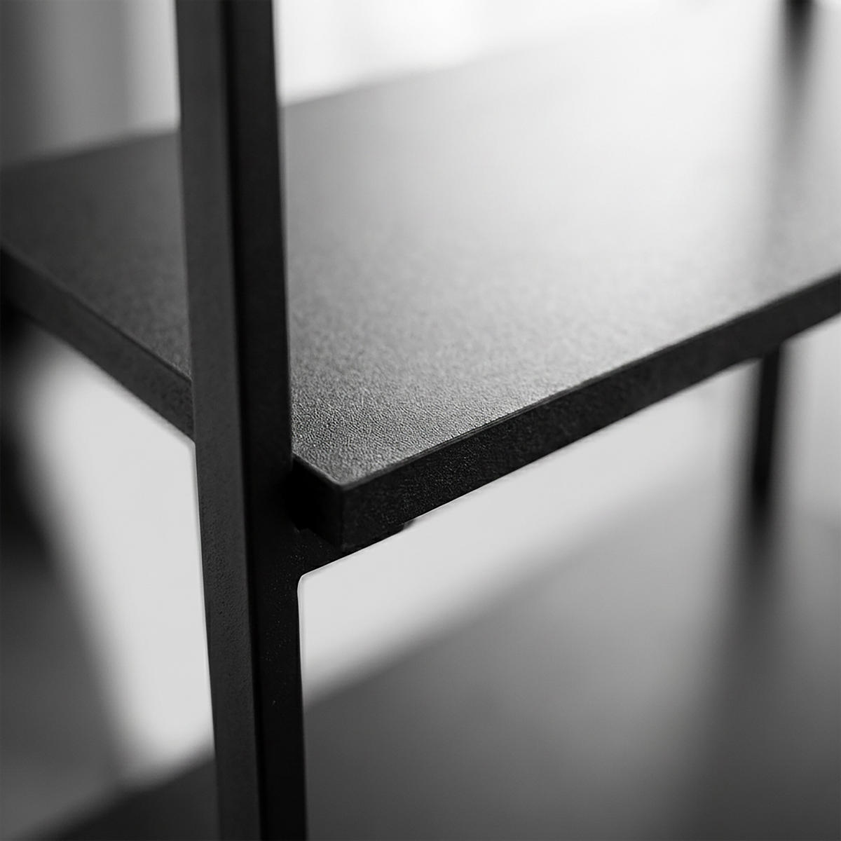 WASCHMASCHINENREGAL Schwarz 3 Ablagen MDF Metall - Schwarz, Holzwerkstoff/Metall (65/157/28cm) - Relaxdays