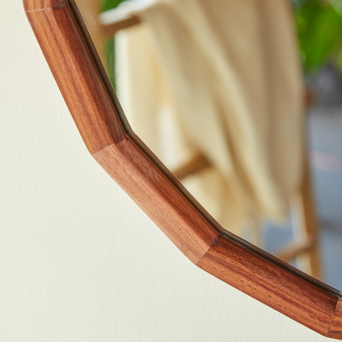 SPIEGEL Jade Braun aus Palisander - Braun, Holz (70/80/3cm) - Tikamoon