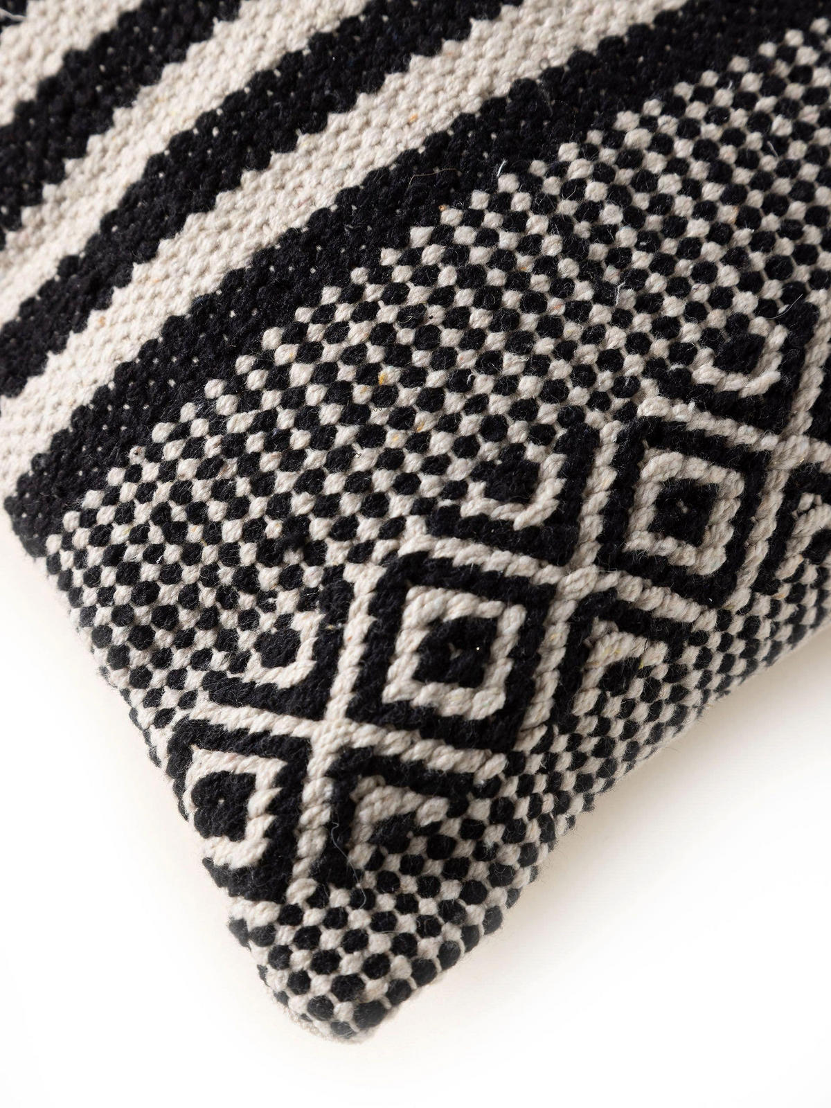 KISSENBEZUG Deja Schwarz/Weiß 45x45 cm - Schwarz, Textil (45/45cm) - benuta Pop