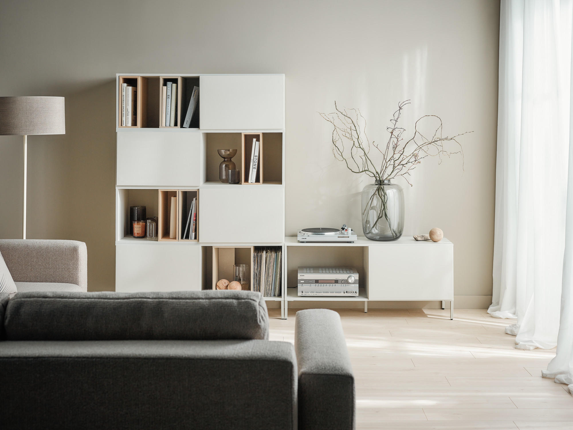 HIGHBOARD INTO - Eichefarben/Beige, Holzwerkstoff (43.5/135/121cm) - Vox Möbel
