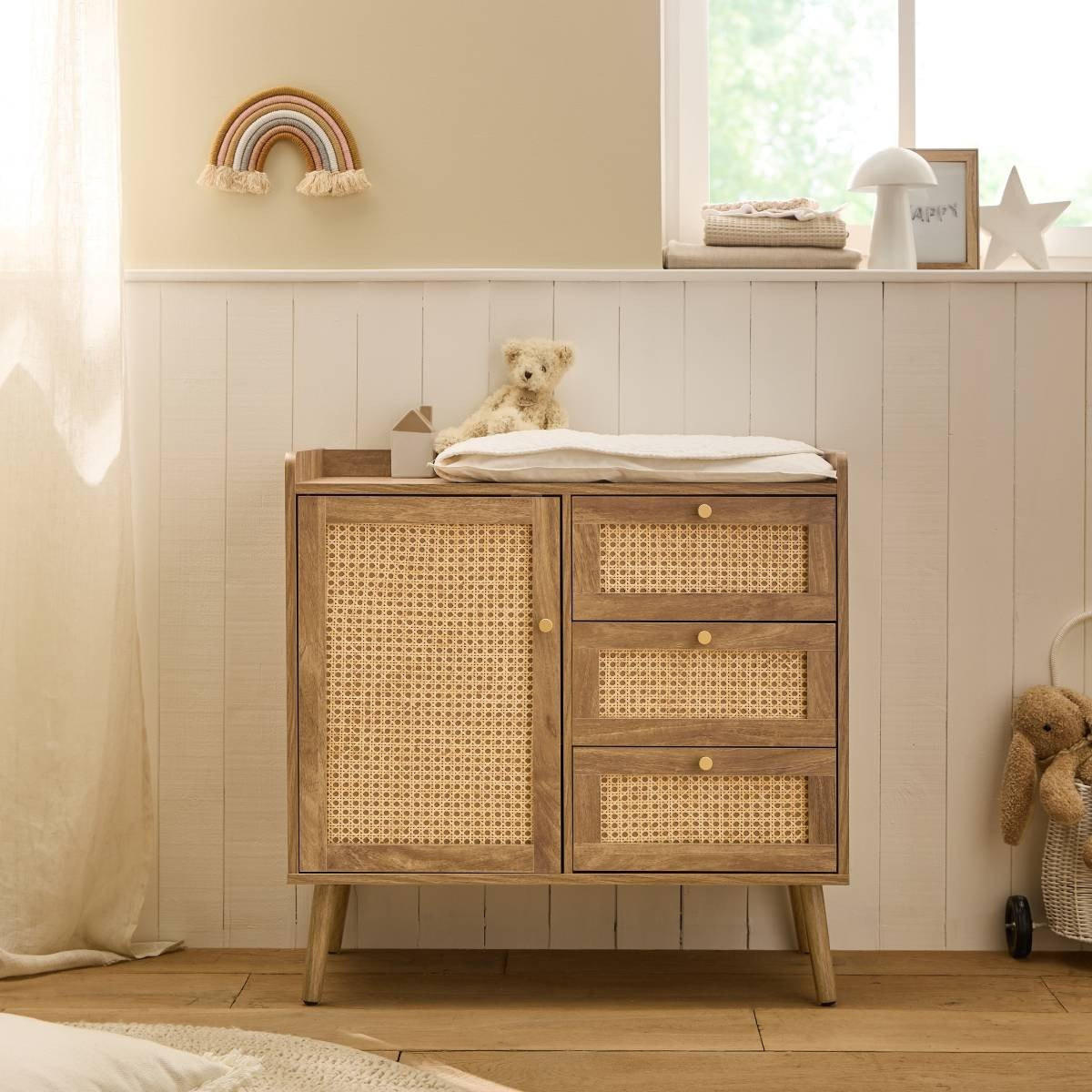 KOMMODE mit 1 Tür und 3 SchubladenRattanfronten und Holzfüßen 39/79,5/80 cm - Apfelbaumfarben, Holzwerkstoff (39/79.5/80cm) - Calicosy