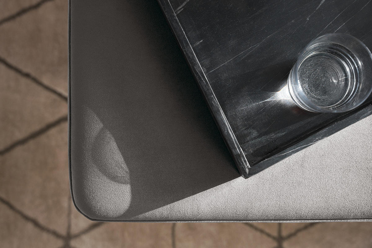 POLSTERHOCKER - Dunkelgrau/Buchefarben, Buchenholz/Textil (85/43/60cm) - home24