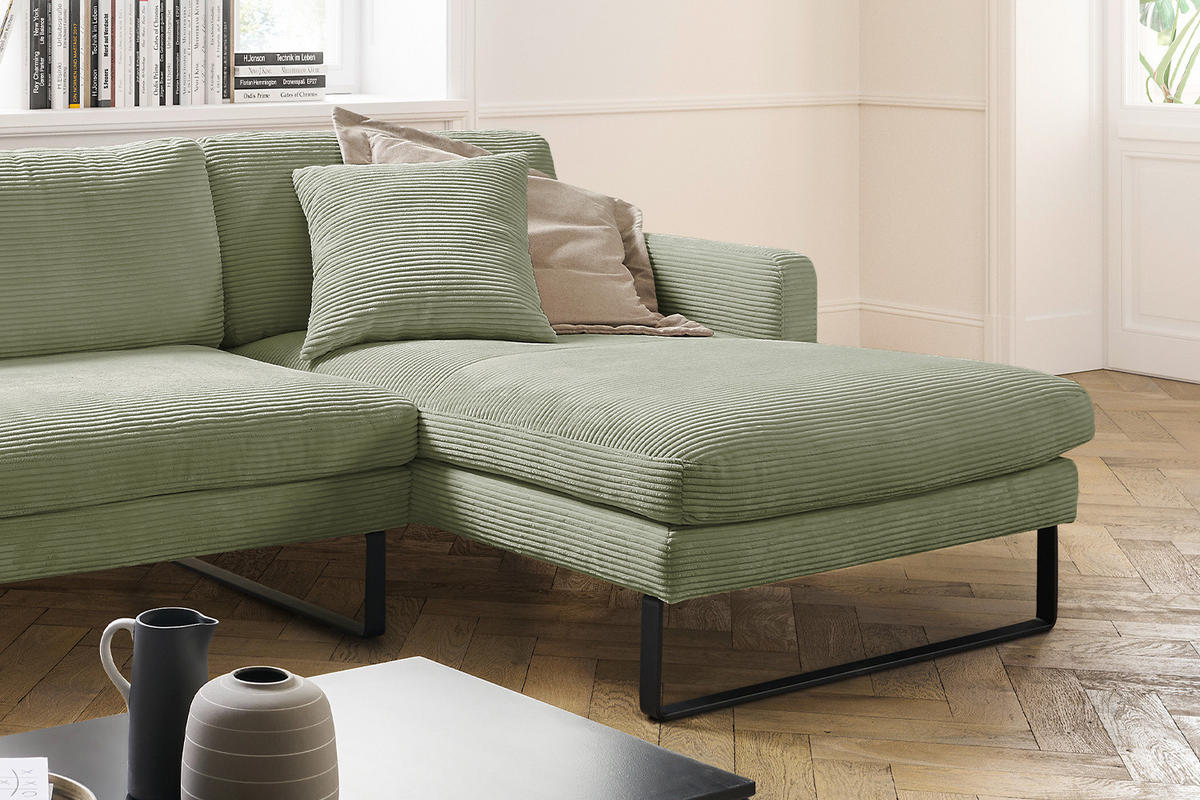 ECKSOFA RICARDA Dunkelgrün Cord - Dunkelgrün/Schwarz, Textil/Metall (298/154cm) - KAWOLA