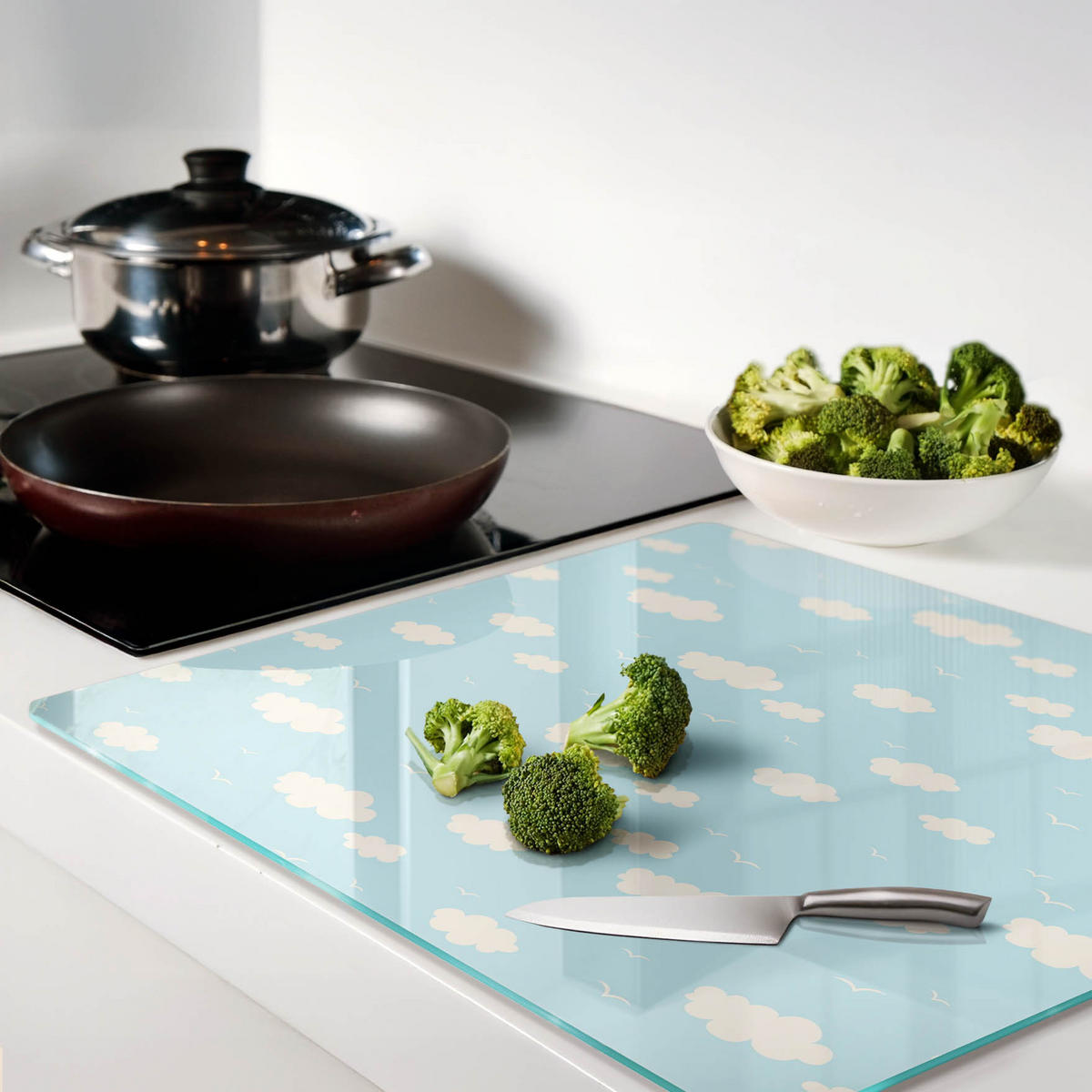 GLASPLATTE 60x52 cm Wolken - Blau, Glas (60/0.4/52cm) - TULUP