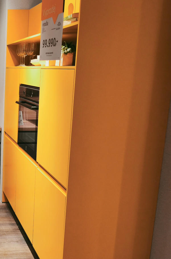 VESTAVNÁ KUCHYŇ IMPULS IP 6810 ŽLUTÁ - Venda