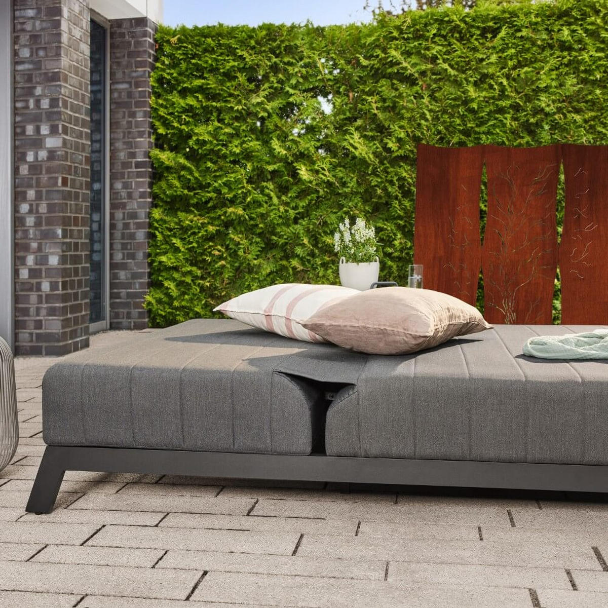 SONNENLIEGE VALENCIA - Grau, Keramik (144/38/203cm) - Home Deluxe