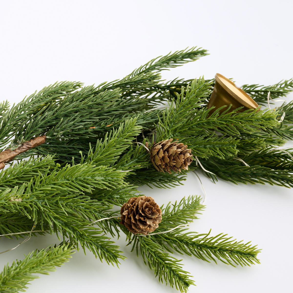 GIRLANDE LED ESFERIA, 117x38x18 cm, Gold, Weihnachtsgirlande, Weihnachtsdekoration, Weihnachtsdeko, Deko Wohnzimmer, Winter Christmas - Goldfarben, Kunststoff (117cm) - home&you