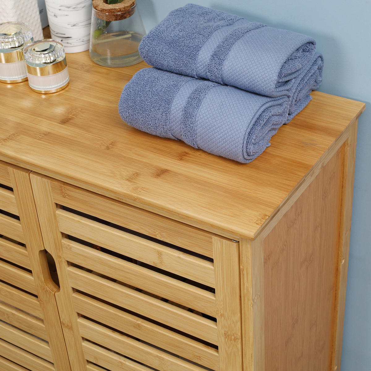 BADEZIMMERSCHRANK 68x32x86 cm Natur aus Bambus mit Doppeltür & Kippsicherung - Naturfarben, Naturmaterialien (68/86/32cm) - Modfu
