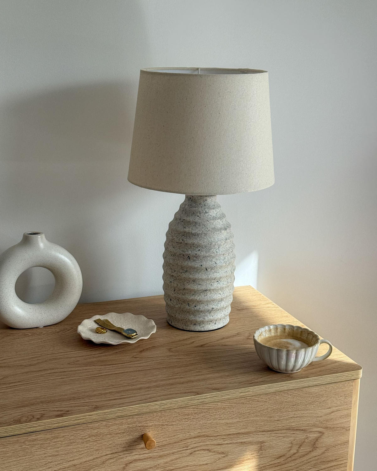TISCHLAMPE Weiß Billy - Creme, Keramik (28/28/50cm) - Beliani