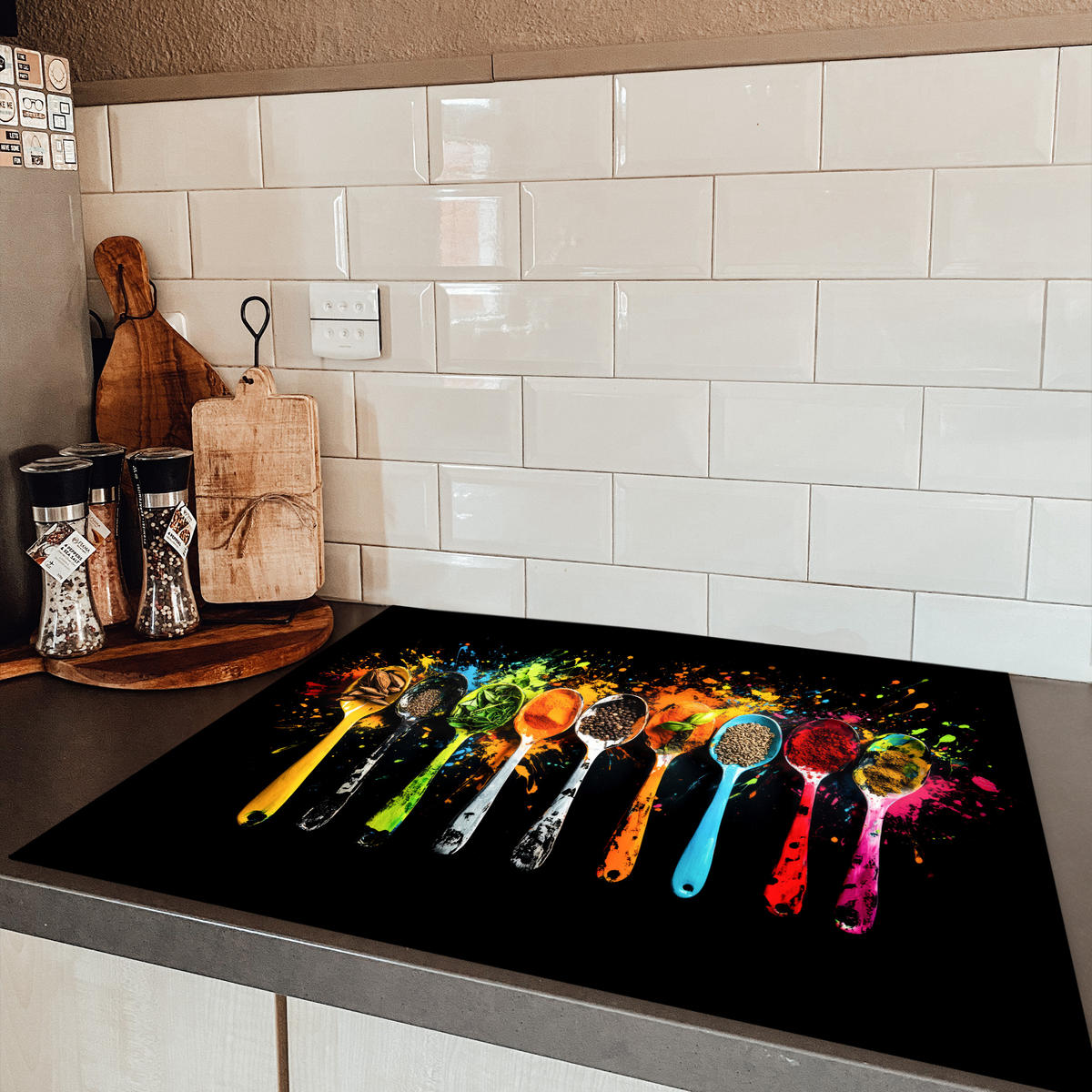 HERDABDECKPLATTE Löffel - Gewürze - Modern - Graffiti - Farbe - Farbenfroh Induktionsmatte 77x59 cm - Multicolor, Kunststoff (77/59/0.2cm) - MuchoWow
