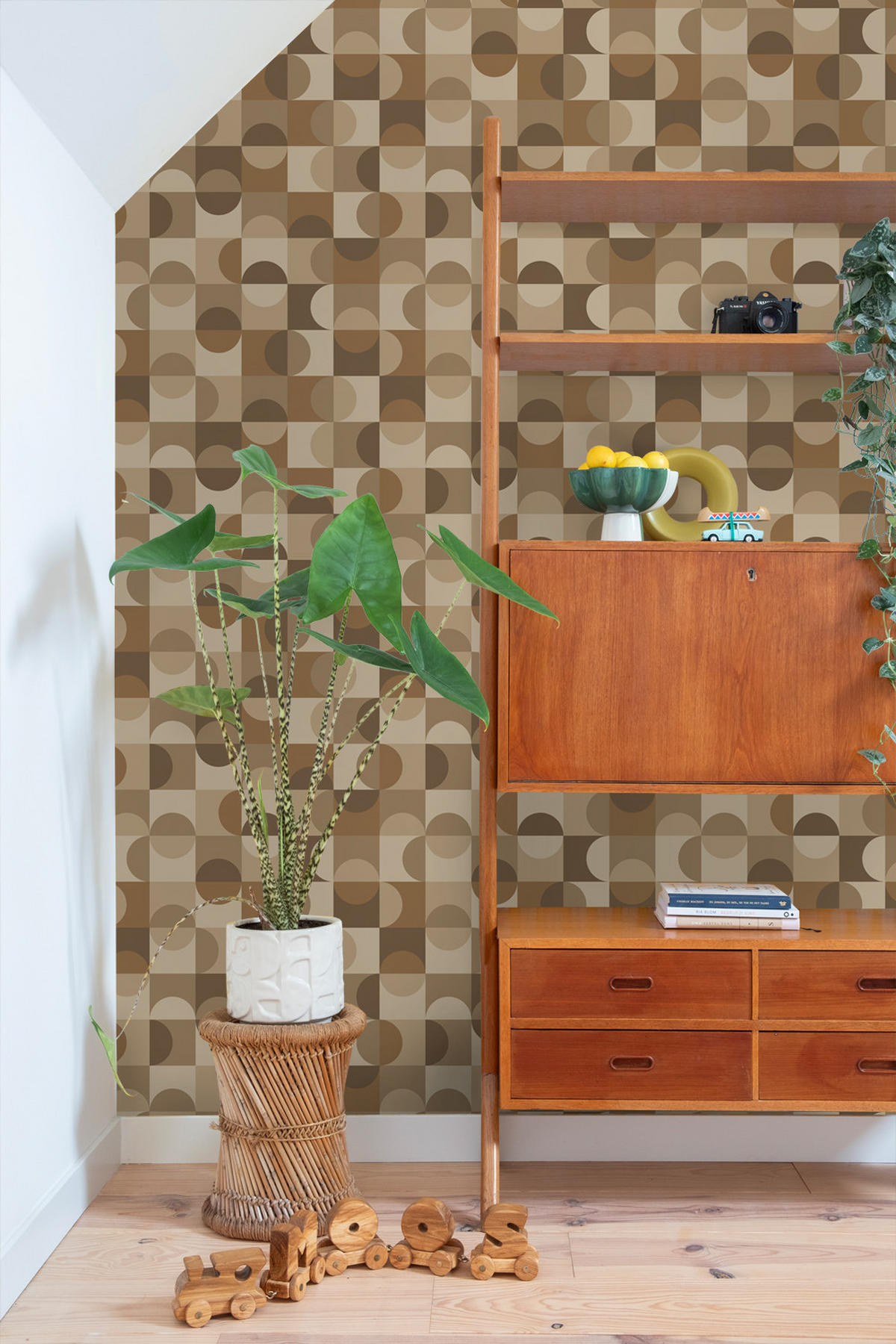 TAPETE Kreise im Bauhaus-Stil 50 x 900 cm - Braun, Papier (50/900cm) - ESTAhome