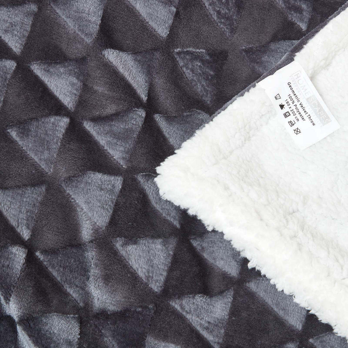KUSCHELDECKE Sherpa 130/160 cm, Samtdecke mit Dreieckmuster - Dunkelgrau, Textil (130/160cm) - Homescapes
