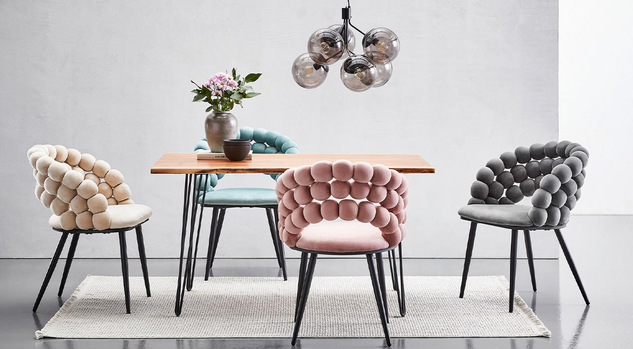 Kauf 4, zahl 3: Ein Stuhl gratis