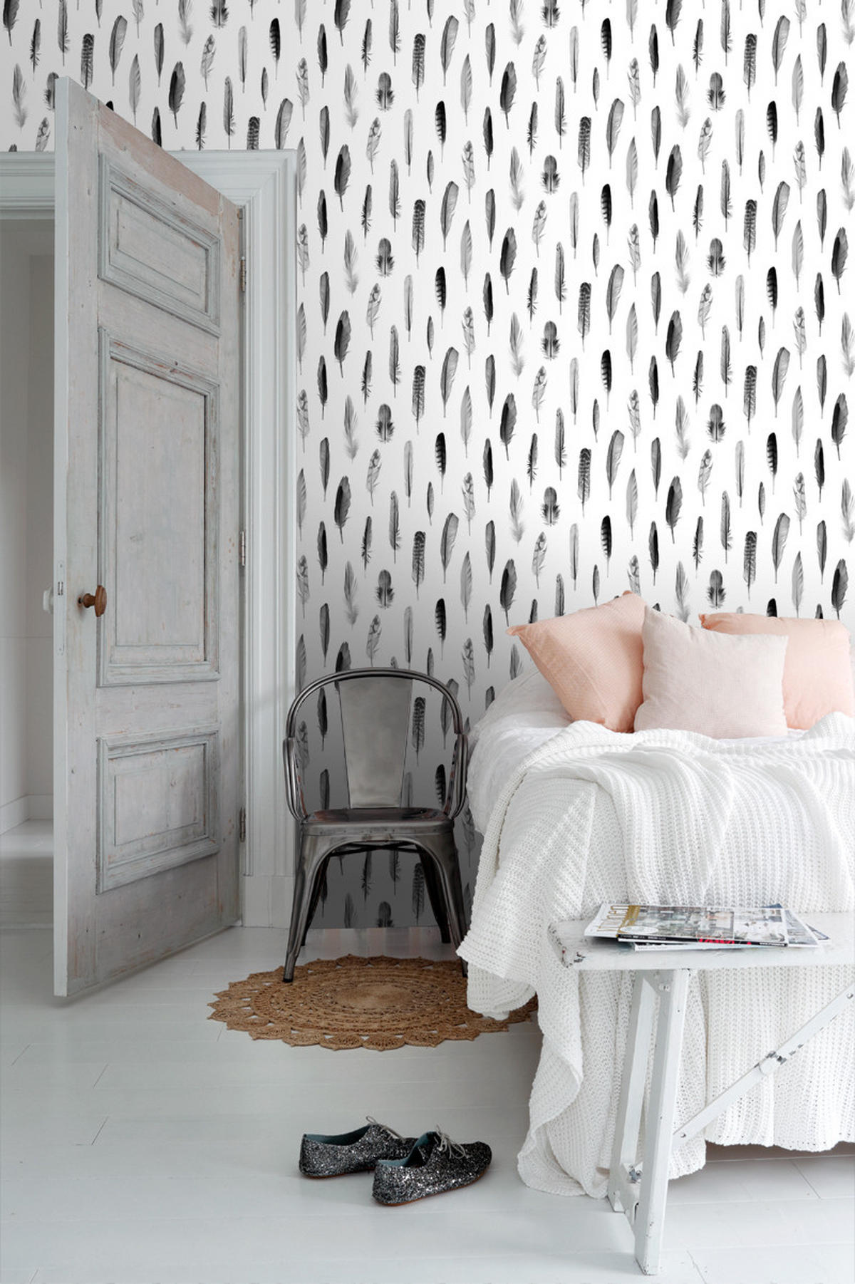 TAPETE Federn 53 cm x 10.05 m - Schwarz, Papier (53/1000cm) - ESTAhome