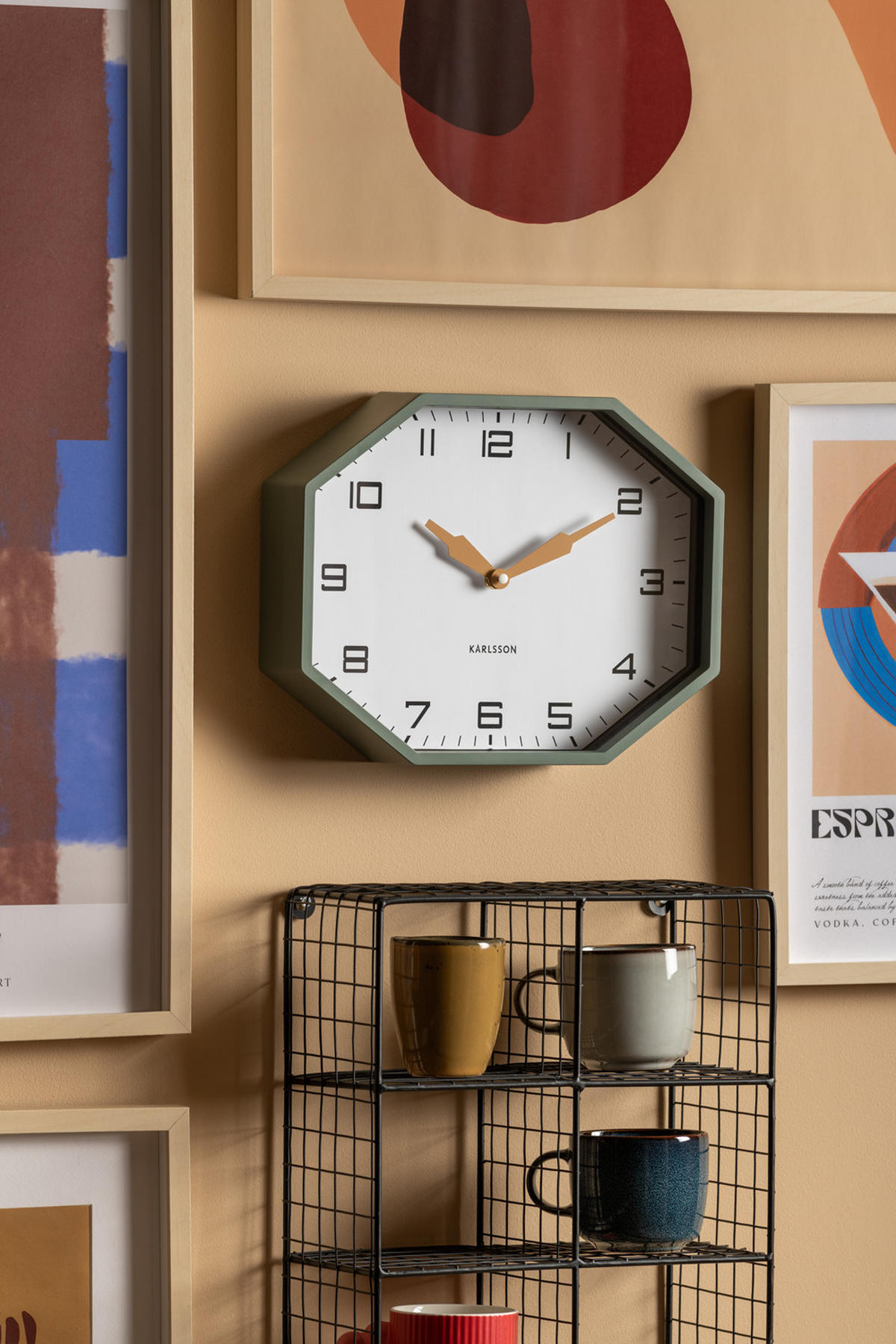 WECKER Modern Factory Octagon Grün 32/32/26 cm - Grün, Kunststoff (32/26/32cm) - Karlsson