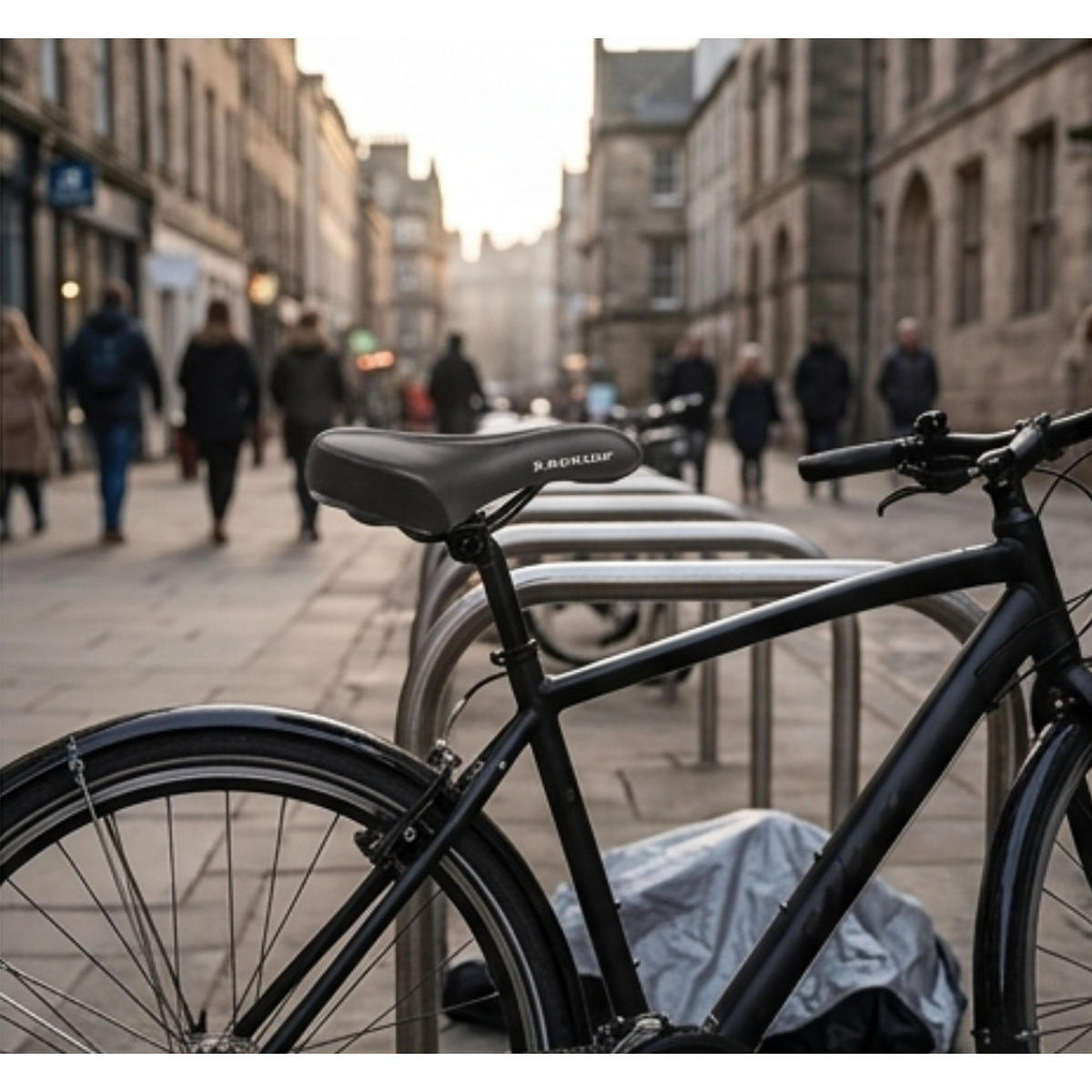 FAHRRADSATTEL FGM19 – Ergonomischer MTB Gel-Sattel für Damen & Herren – Komfortsattel für Mountainbike, Rennrad & Trekkingrad, Atmungsaktiv - Schwarz, Textil (20/8/27cm) - Dunlop