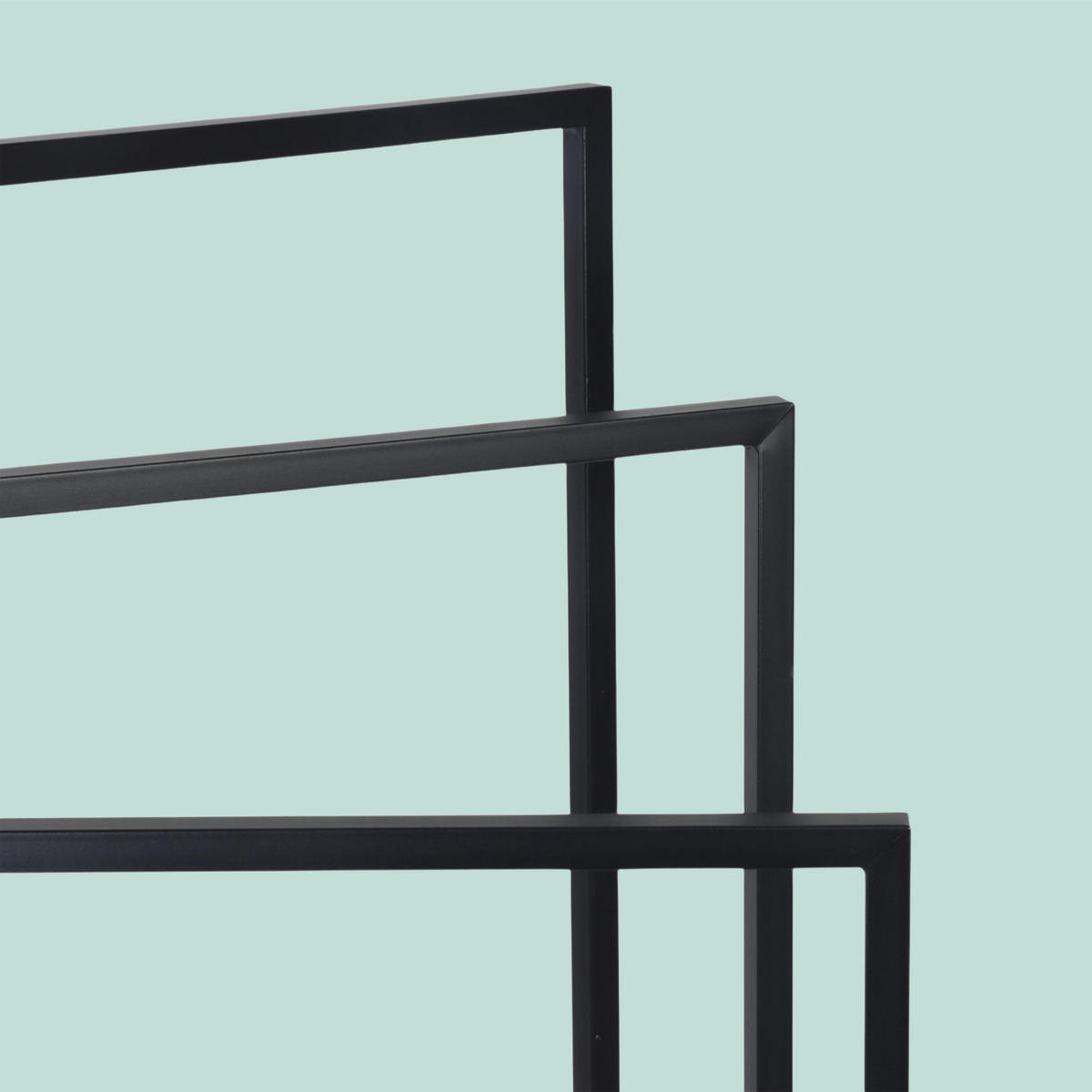 HANDTUCHHALTER - Schwarz, Metall (44/80/4.5cm) - Relaxdays