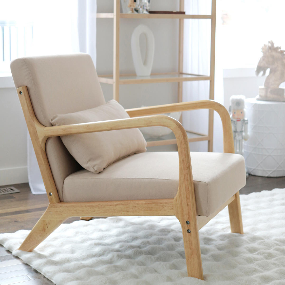 ARMLEHNSTUHL DE-13201 3 Kissen & tiefe Sitzfläche Beige - Beige, Holz (78/76/61cm) - ComfortXL
