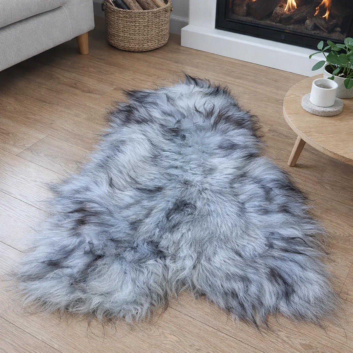 SCHAFFELL Langhaar skandinavisch weich chromfrei Hellgrau-Schwarz geflammt ca. 115 cm - Hellgrau/Schwarz, Fell (65/115cm) - Provellus