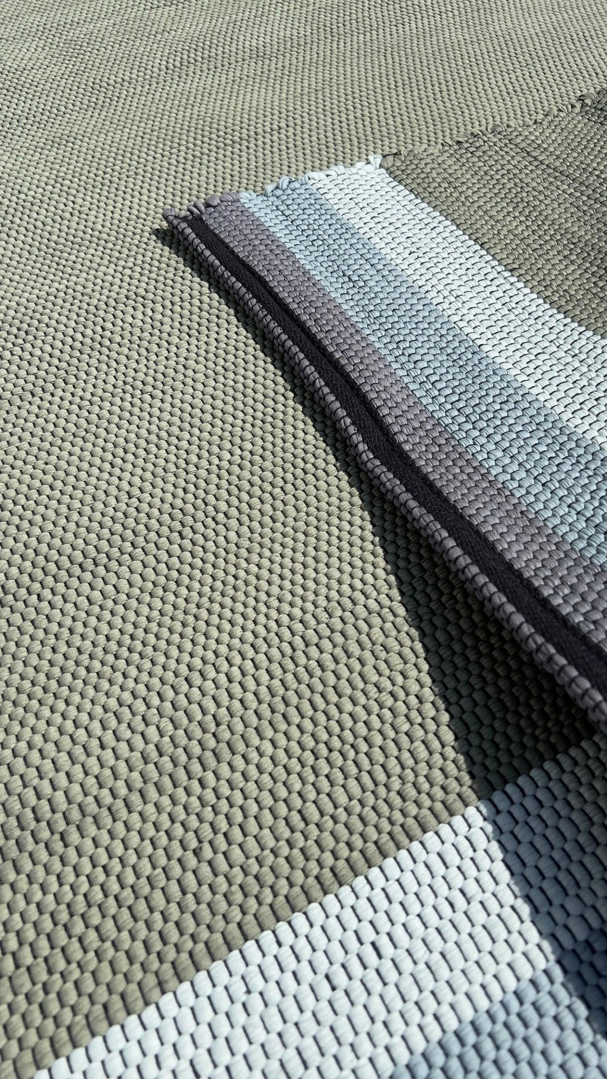 TEPPICH aus recycelter Baumwolle handgewebt grün - Grün, Naturmaterialien (140/200cm) - AFK Living