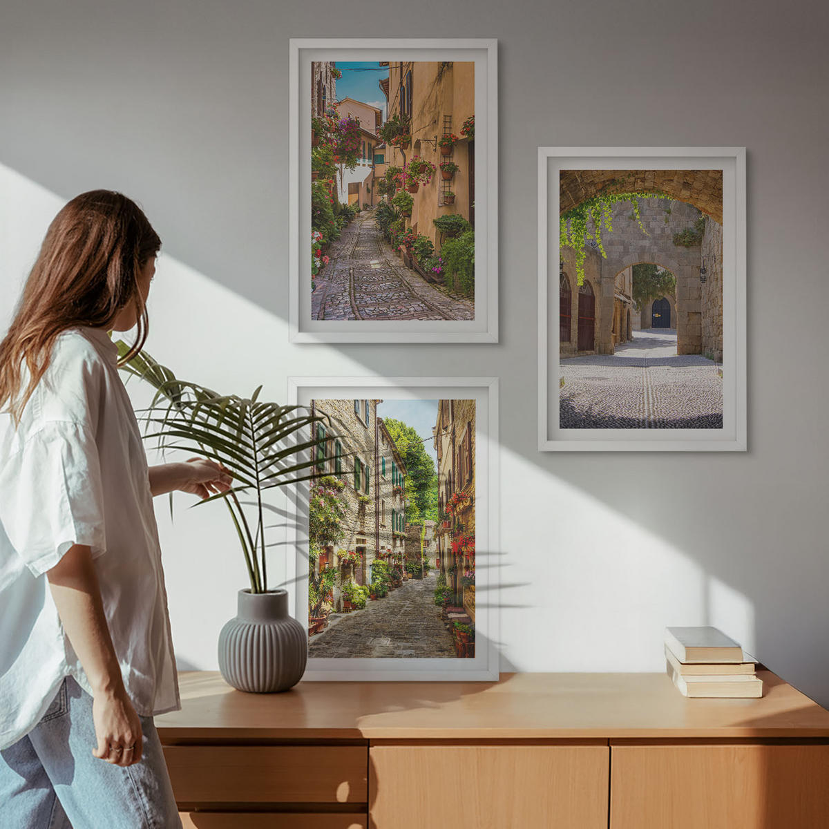 BILDER SET 3er Set - 40x60 cm Weißer Rahmen - Italienische Straßen, Blumen, Architektur - Weiß, Kunststoff (40/60cm) - TULUP