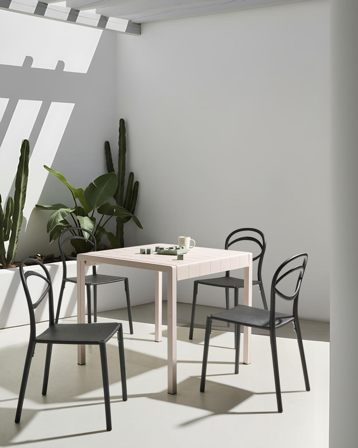 GARTENSTUHL 4er-Set Schwarz Covolo - Schwarz, Kunststoff (50/86/52cm) - Beliani