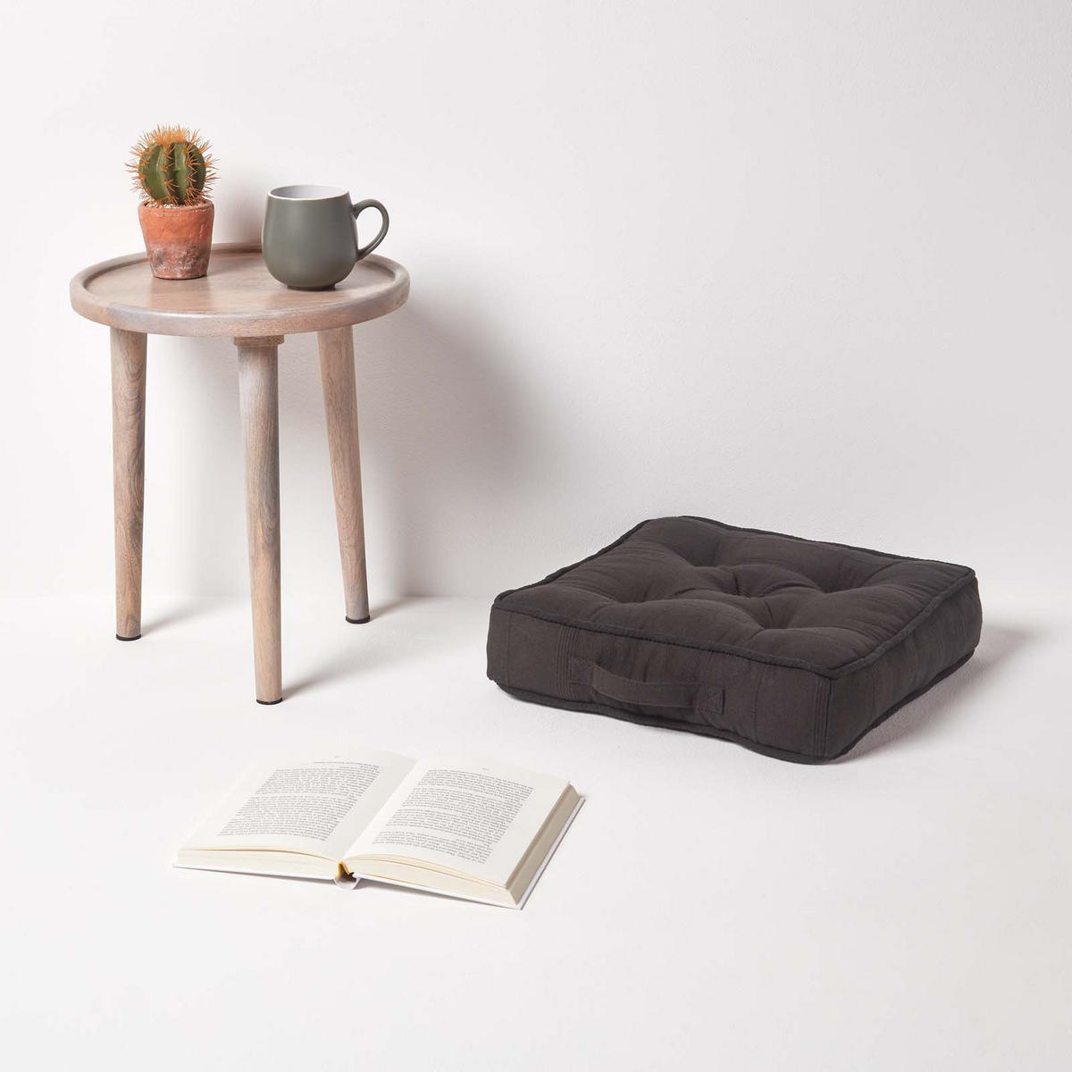 SITZKISSEN Rajput schwarz 40/40/8 cm - Schwarz, Textil (40/40/8cm) - Homescapes