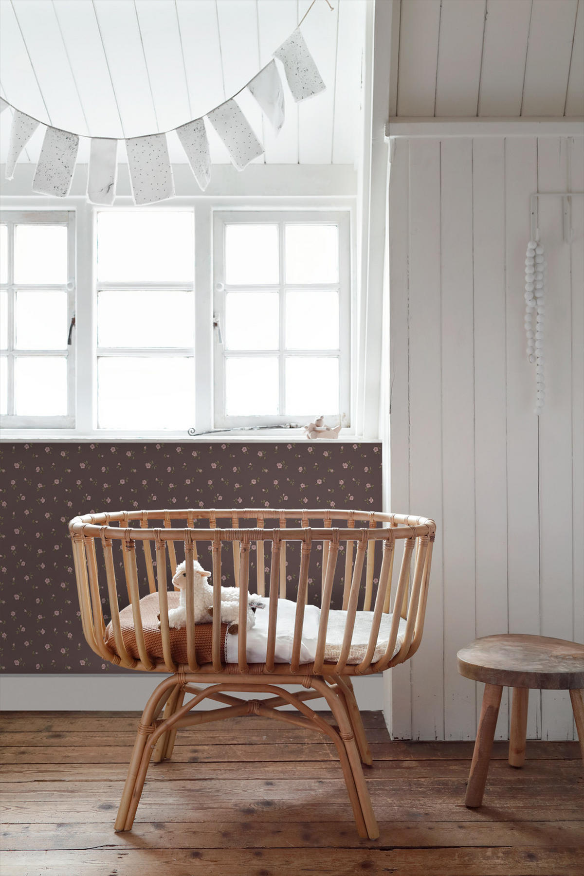 TAPETE Blumenmuster 50 x 900 cm - Lila, Papier (50/0.1cm) - ESTAhome
