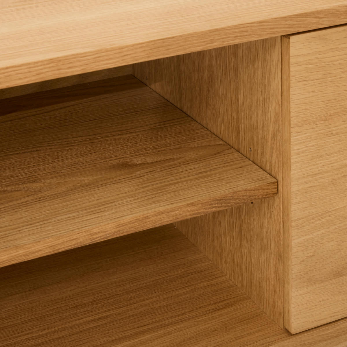 TV-ELEMENT Eiche massiv - Eichefarben/Braun, Holz/Holzwerkstoff (180/52/45cm) - Furnhouse