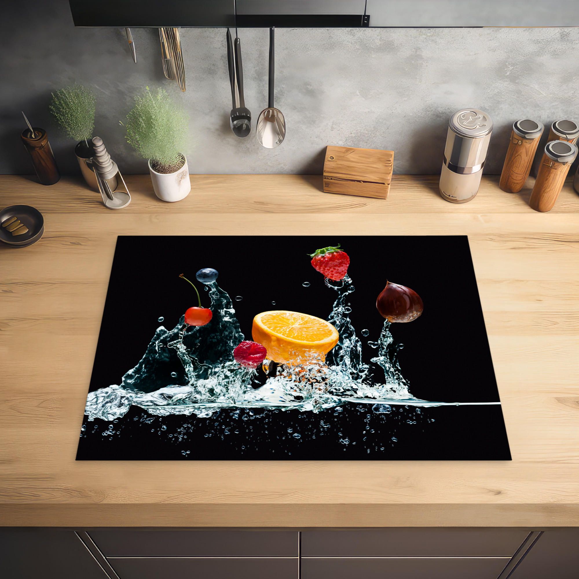 HERDABDECKPLATTE Wasser - Obst - Orange - Erdbeere - Kirsche - Schwarz 71x52 cm - Orange, Kunststoff (71/0.2/52cm) - MuchoWow