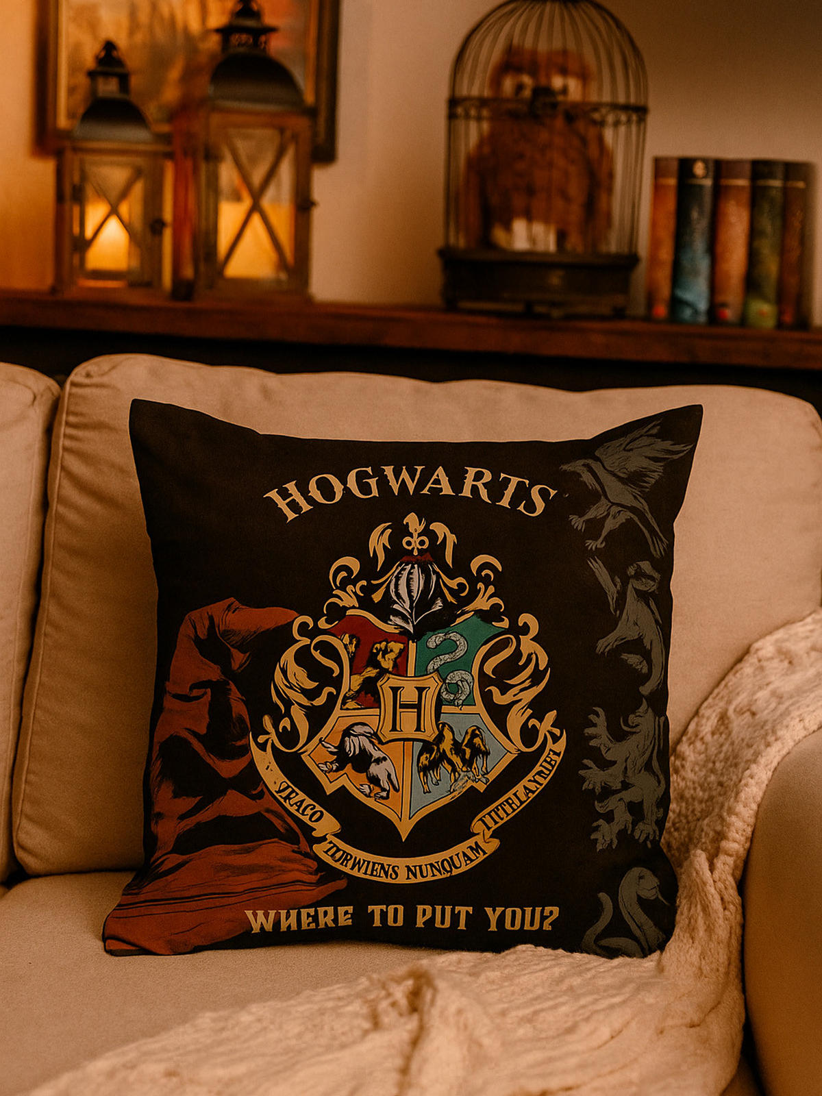KINDERKISSEN Harry Potter Hogwarts Schwarz 40 x 40 cm - Schwarz, Textil (40/40cm) - United Labels