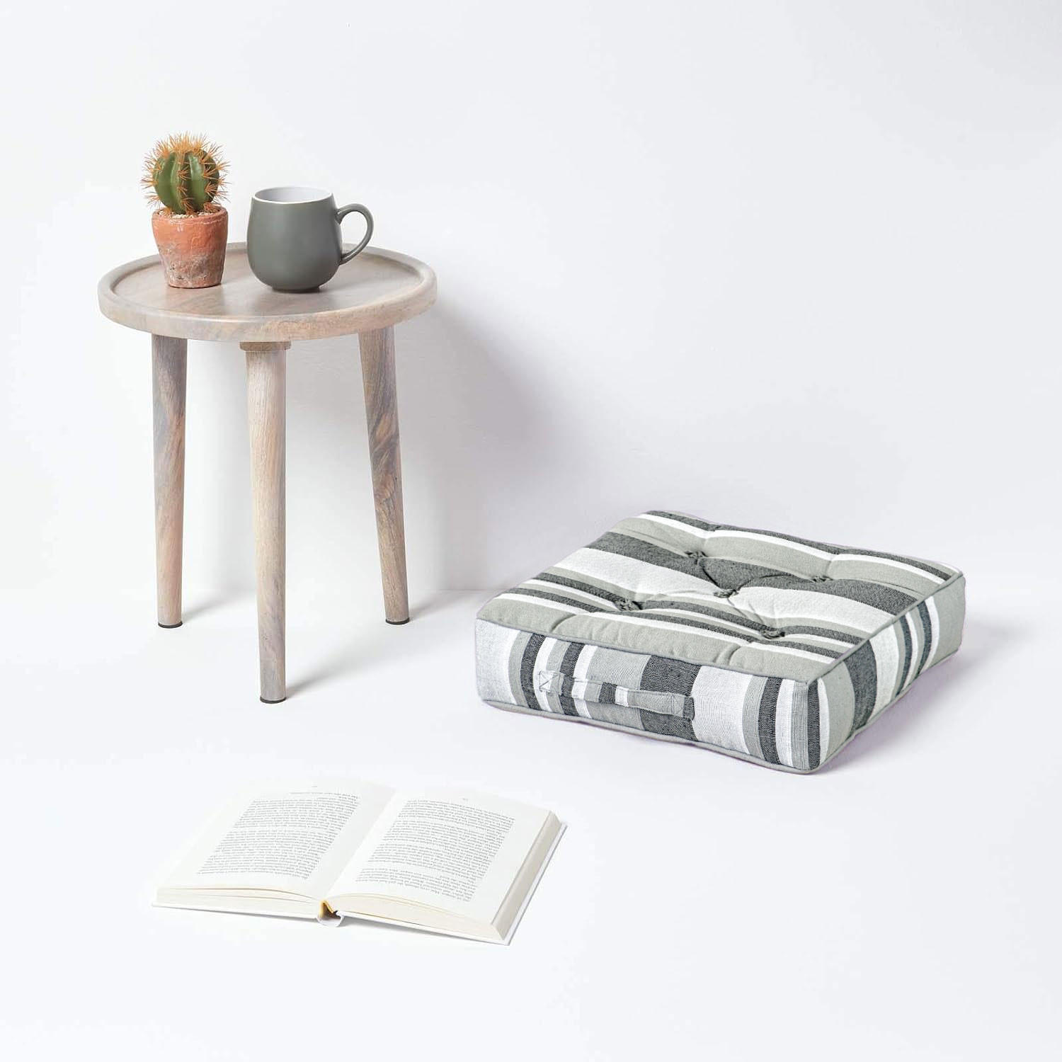 SITZKISSEN Morocco grau-weiß gestreift 40/40/8 cm - Hellgrau, Textil (40/40/8cm) - Homescapes