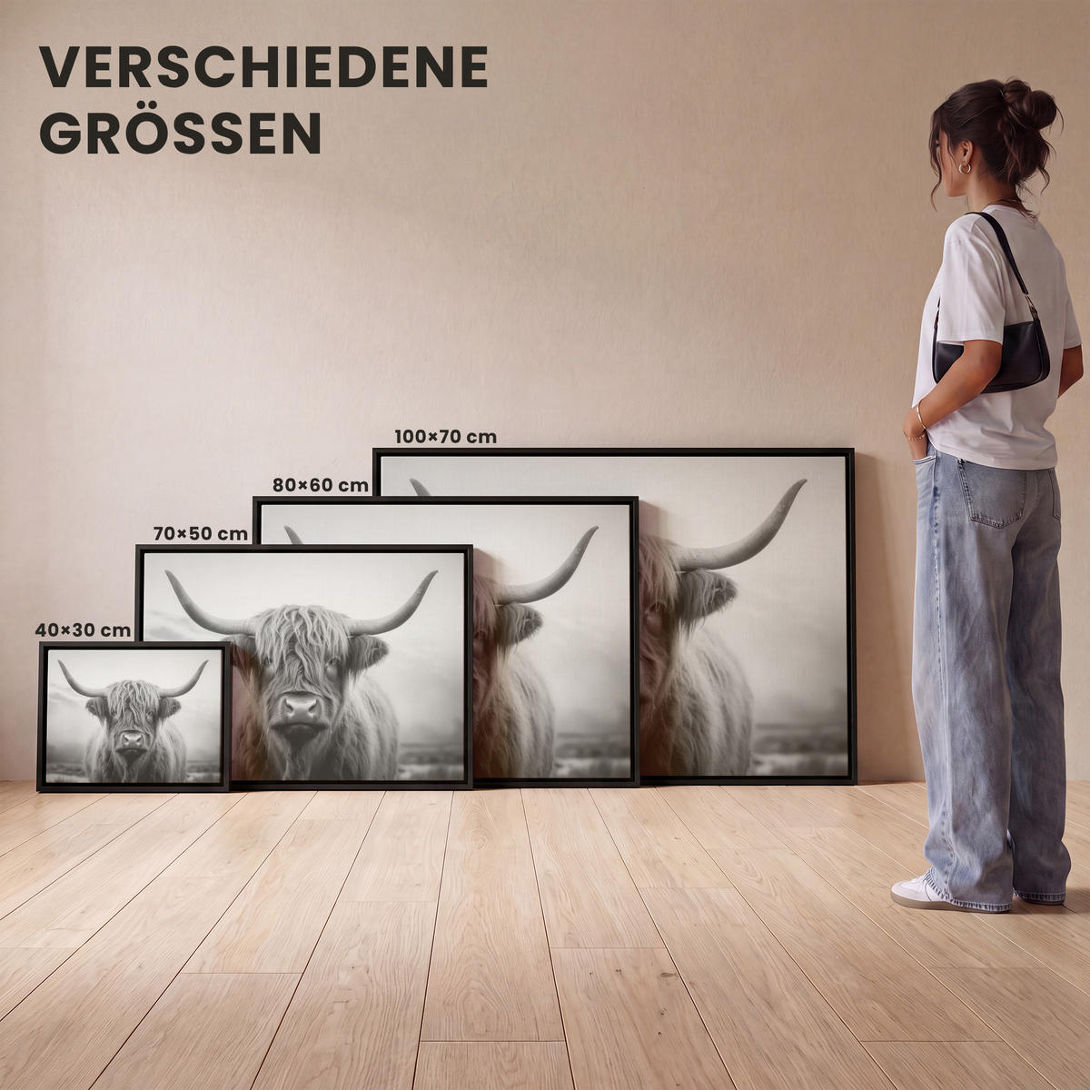 LEINWAND Bilder mit Rahmen - Schottischer Highlander - Nebel - Schwarz - Weiß - 80x60 - Grau, Textil (80/60cm) - MuchoWow