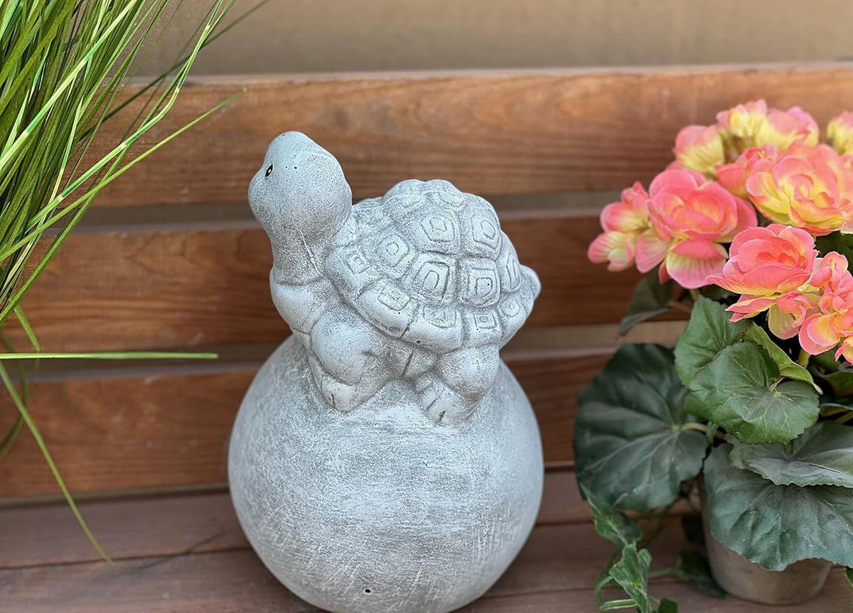 STEINFIGUR Schildkröte auf Kugel Willkommen Steinguss frostfest - Grau, Stein (13/24/13cm) - stoneandstyle