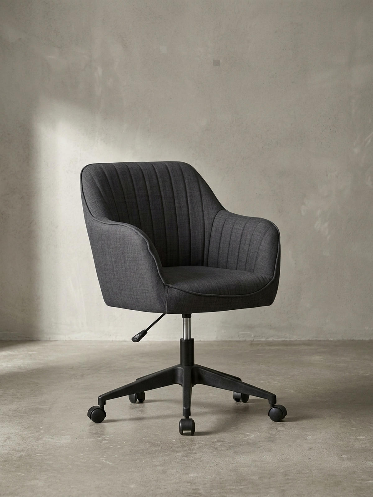 DREHSTUHL Anthrazit Stoff mit Armlehnen in Schalenform MARIA - Schwarz/Grau, Kunststoff/Textil (65/90/65cm) - KADIMA DESIGN