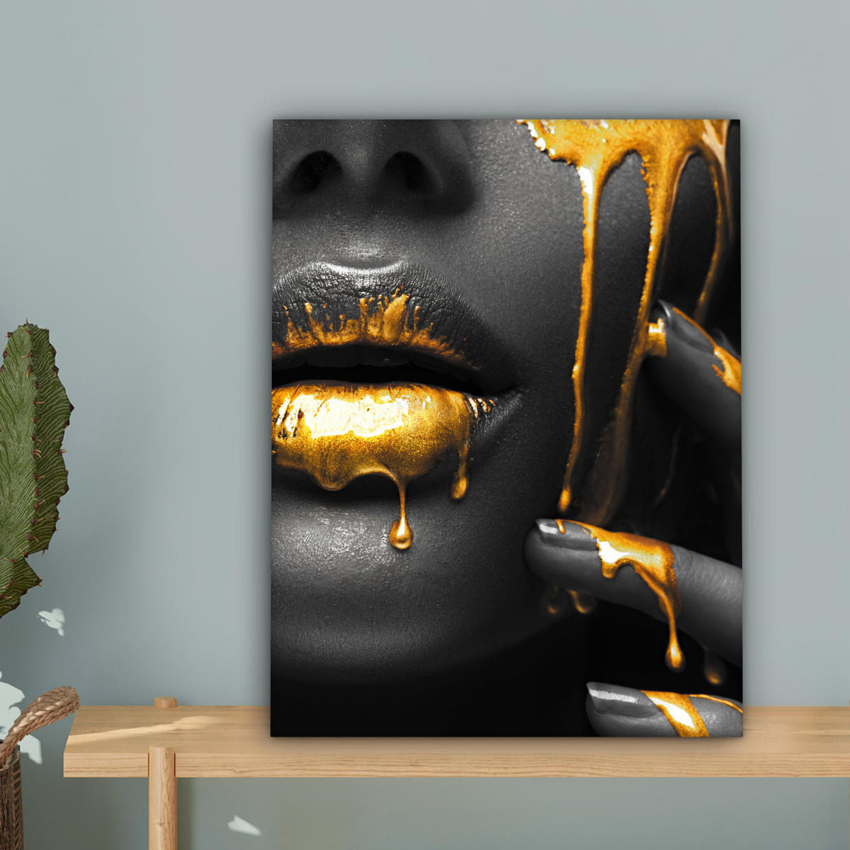 LEINWANDBILD Frau - Schwarz - Gold - Gesicht - Lippen Room Decor 30x40 cm - Goldfarben, Textil (30/40cm) - MuchoWow