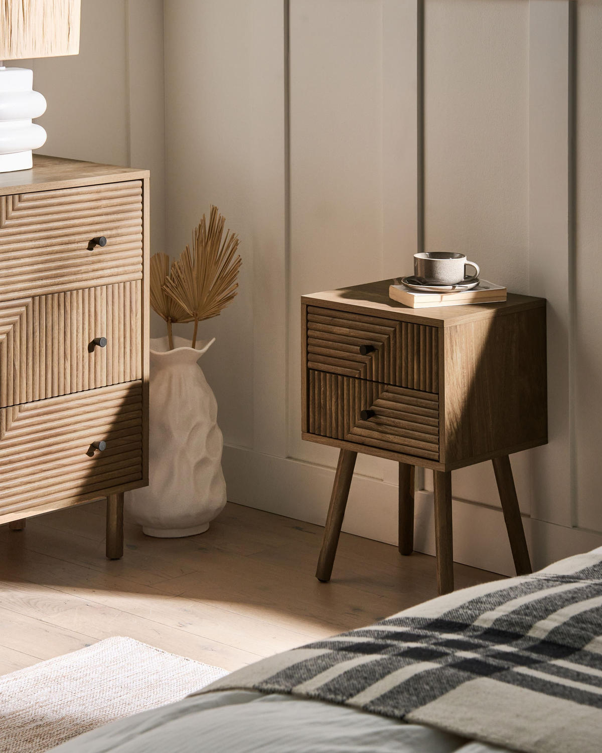 NACHTTISCH mit 2 Schubladen Hellbraun Ronge - Hellbraun, Holzwerkstoff (30/38/55cm) - Beliani