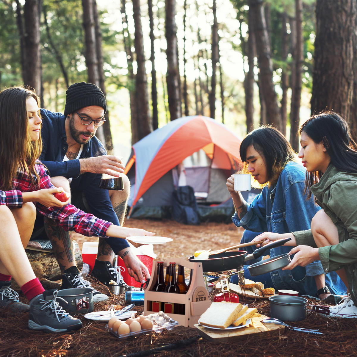 BIERTRÄGER - Hellbraun, Holz/Metall (28.5/30/16cm) - Relaxdays