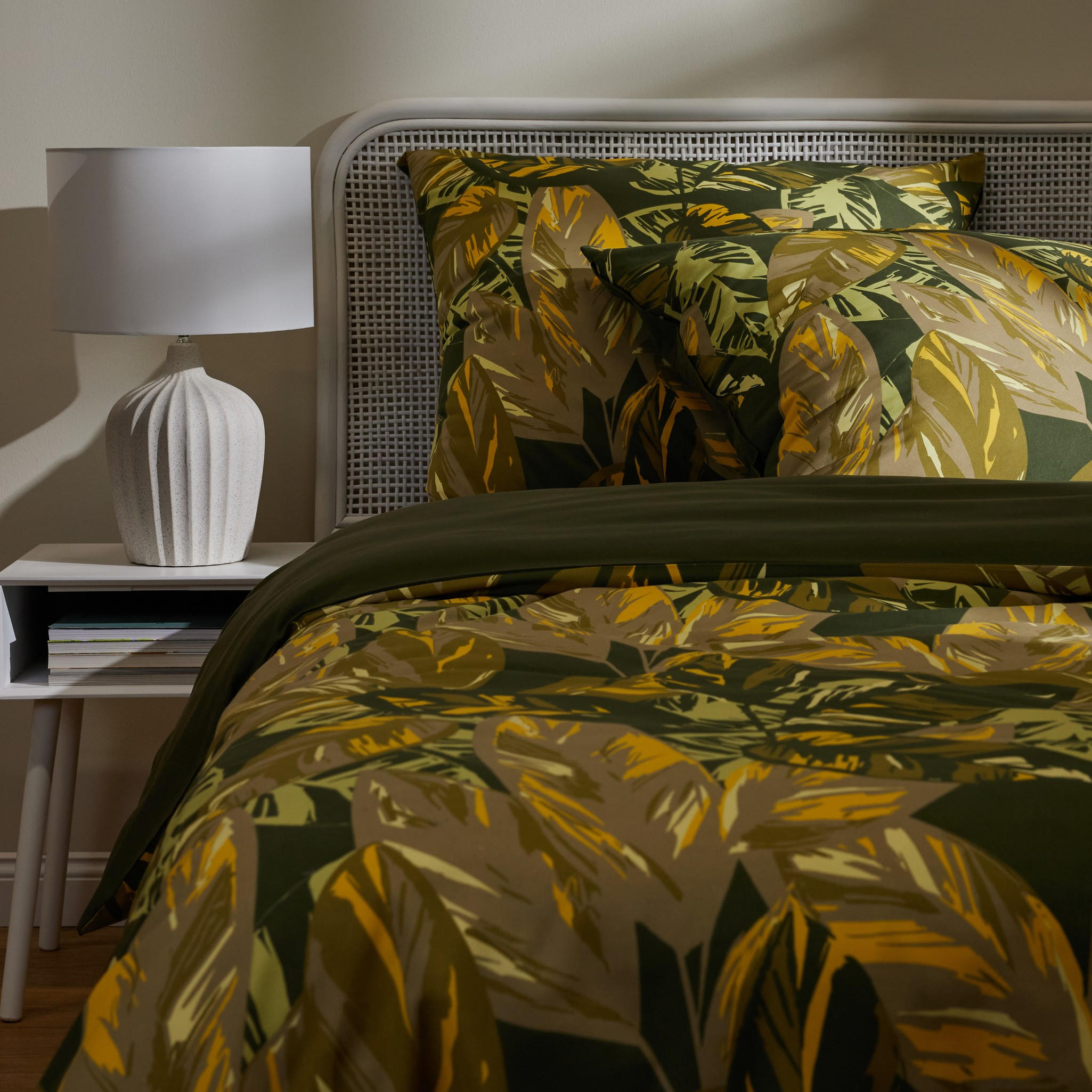 BETTWÄSCHE Clovari - Dunkelgrün, Textil (200/220cm) - home&you