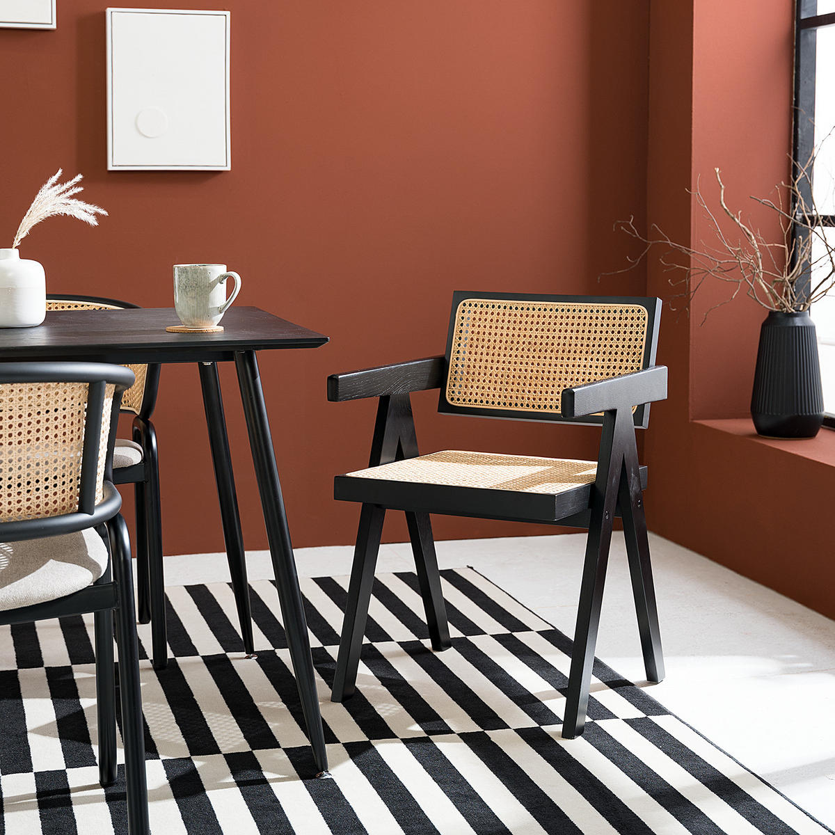 ARMLEHNENSTUHL mit Wiener Geflecht - Eiche massiv - Eschefarben/Schwarz, Holz (51/77/54cm) - home24