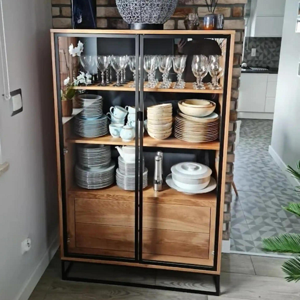 VITRINE aus Eichenholz ins Wohnzimmer Arbeitzimmer MERIS - Eichefarben, Holz (100/160/40cm) - Rawood Furniture