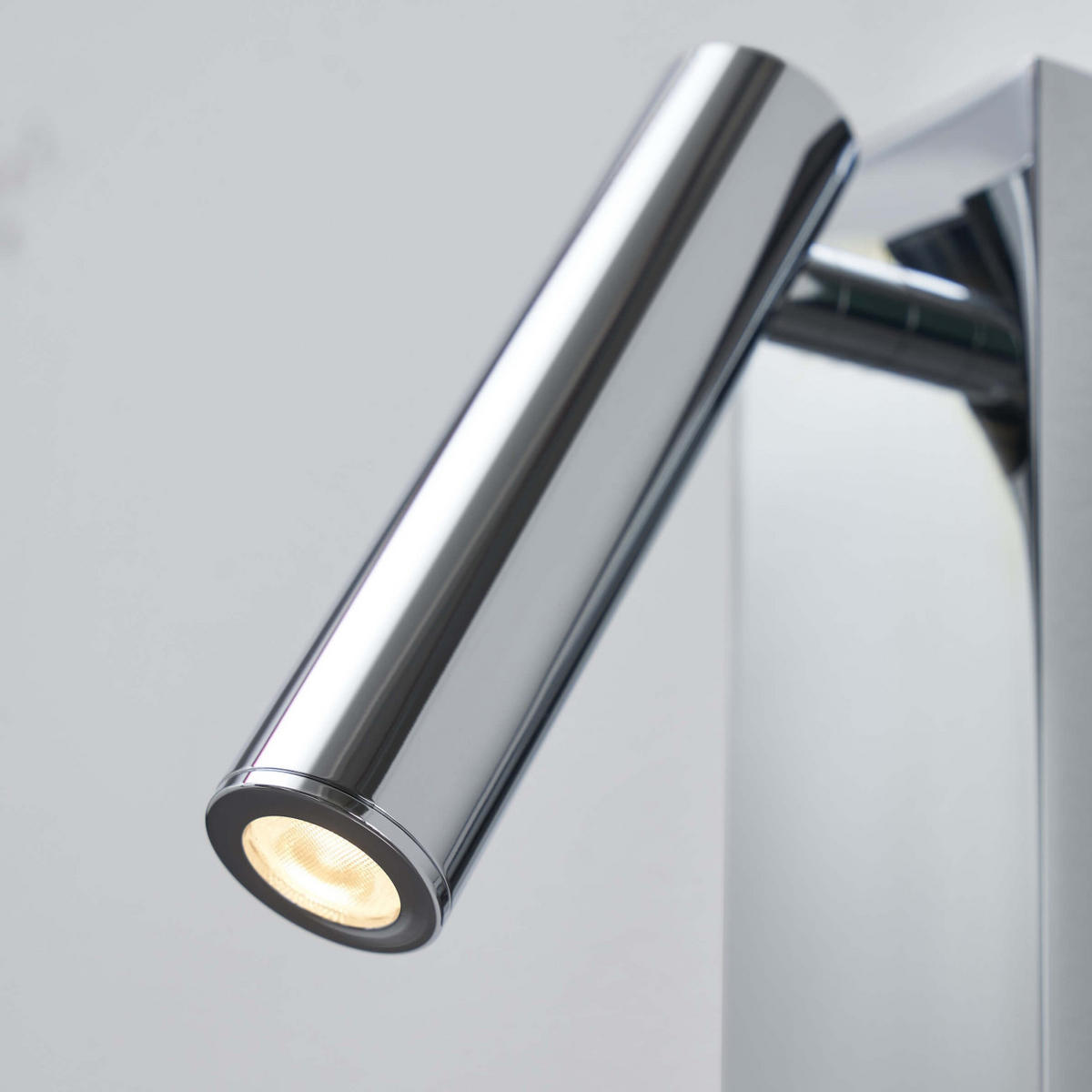 WANDLEUCHTE Tofino, Silber/Chrom, 18cm - Chromfarben, Metall (6/18/2cm) - KOSILUM