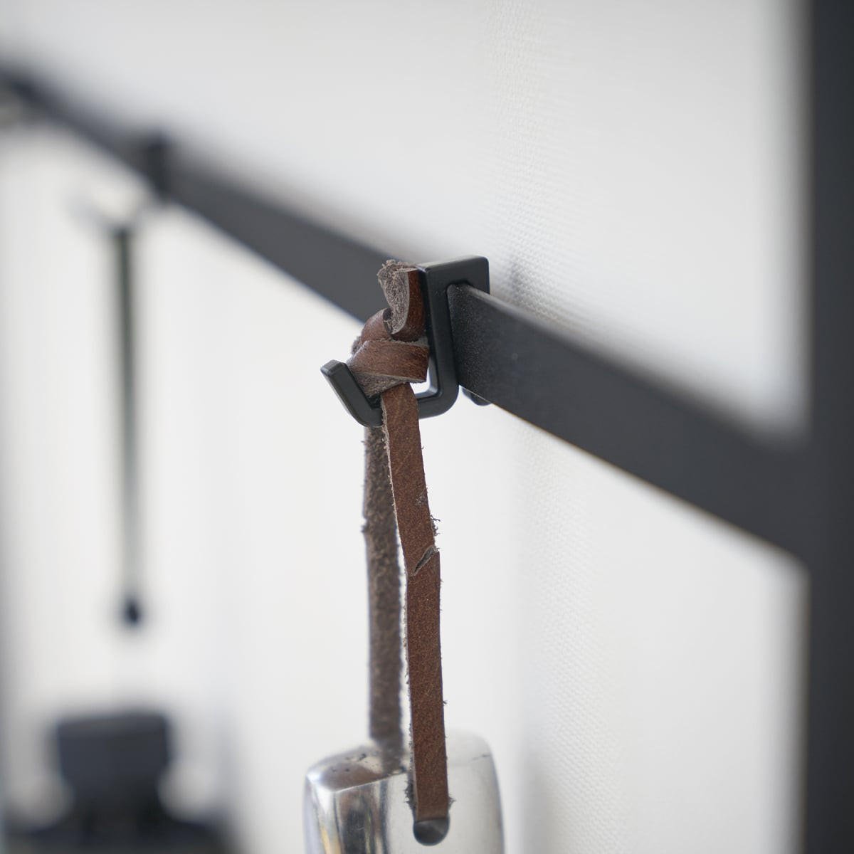 KONSOLENTISCH aus Metall und Holz - L60 cm - Schwarz, Metall (60/18.5/80.5cm) - Yamazaki