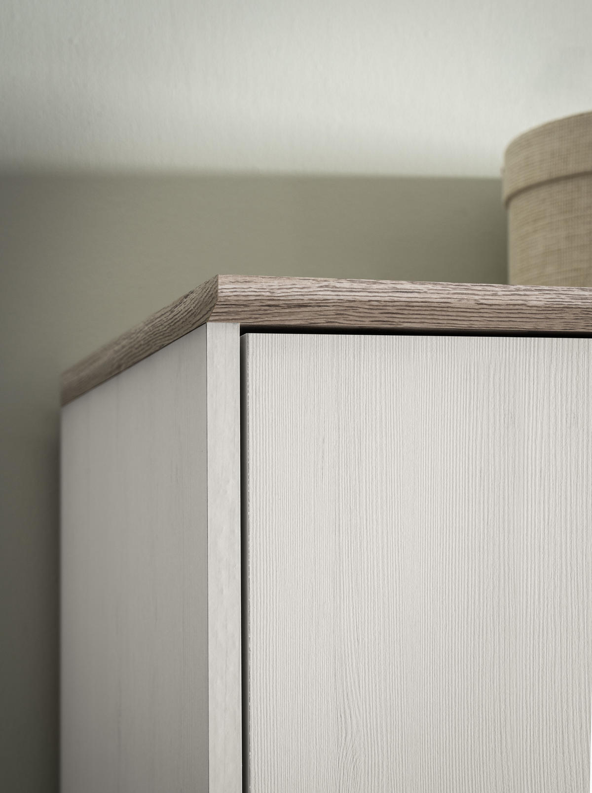 KLEIDERSCHRANK C11 Pinie Weiß 138x193x51 cm - Pinienfarben, Holzwerkstoff (138/193/51cm) - Livojo