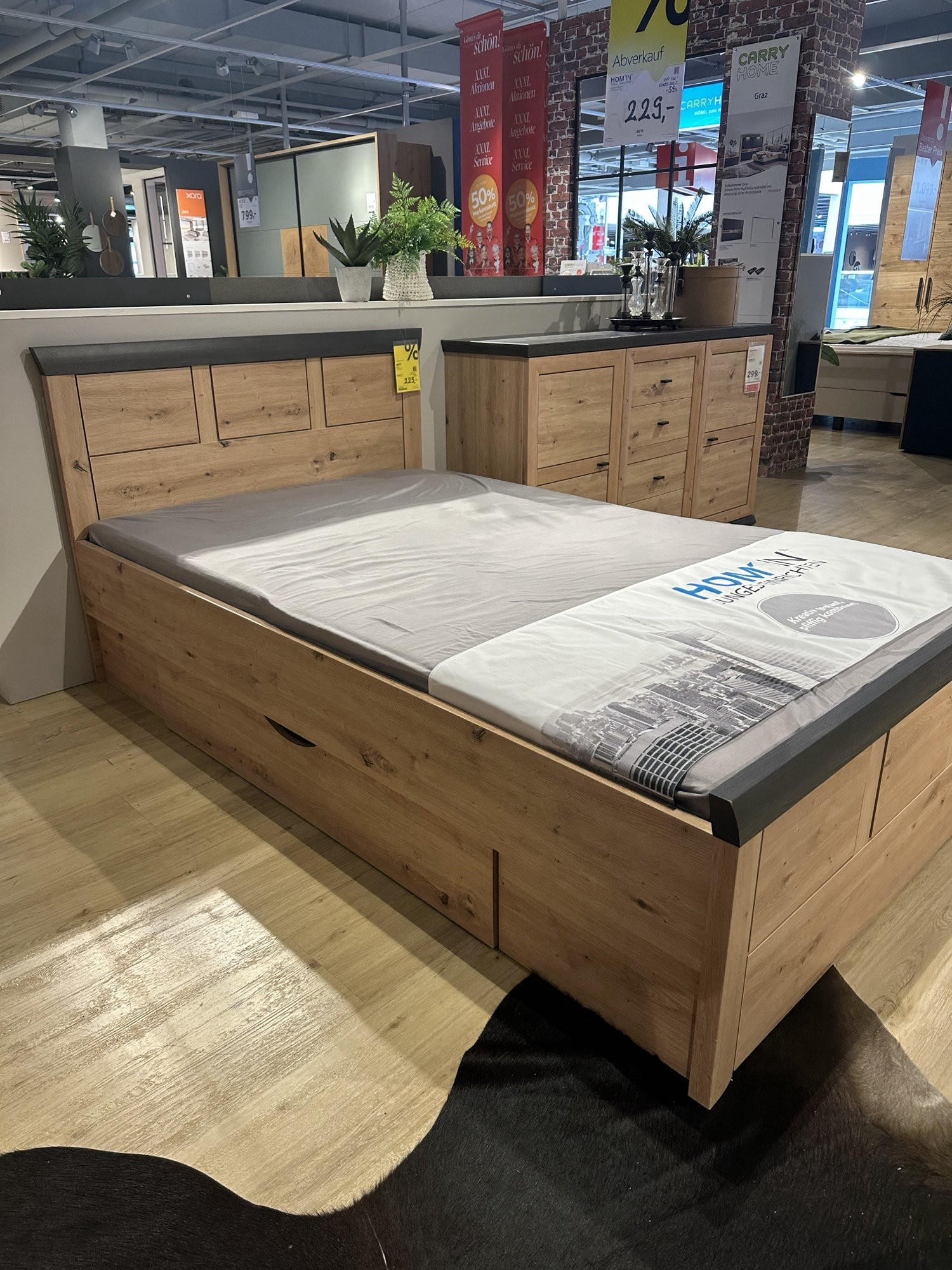 BETT BENTON - Hom`in