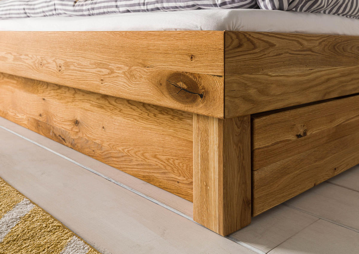 BETT mit Schublade Massivholz Wildeiche 180 x 200 x 70 natur TomMe #142 - Naturfarben, Holz (180/200cm) - Massivmoebel24