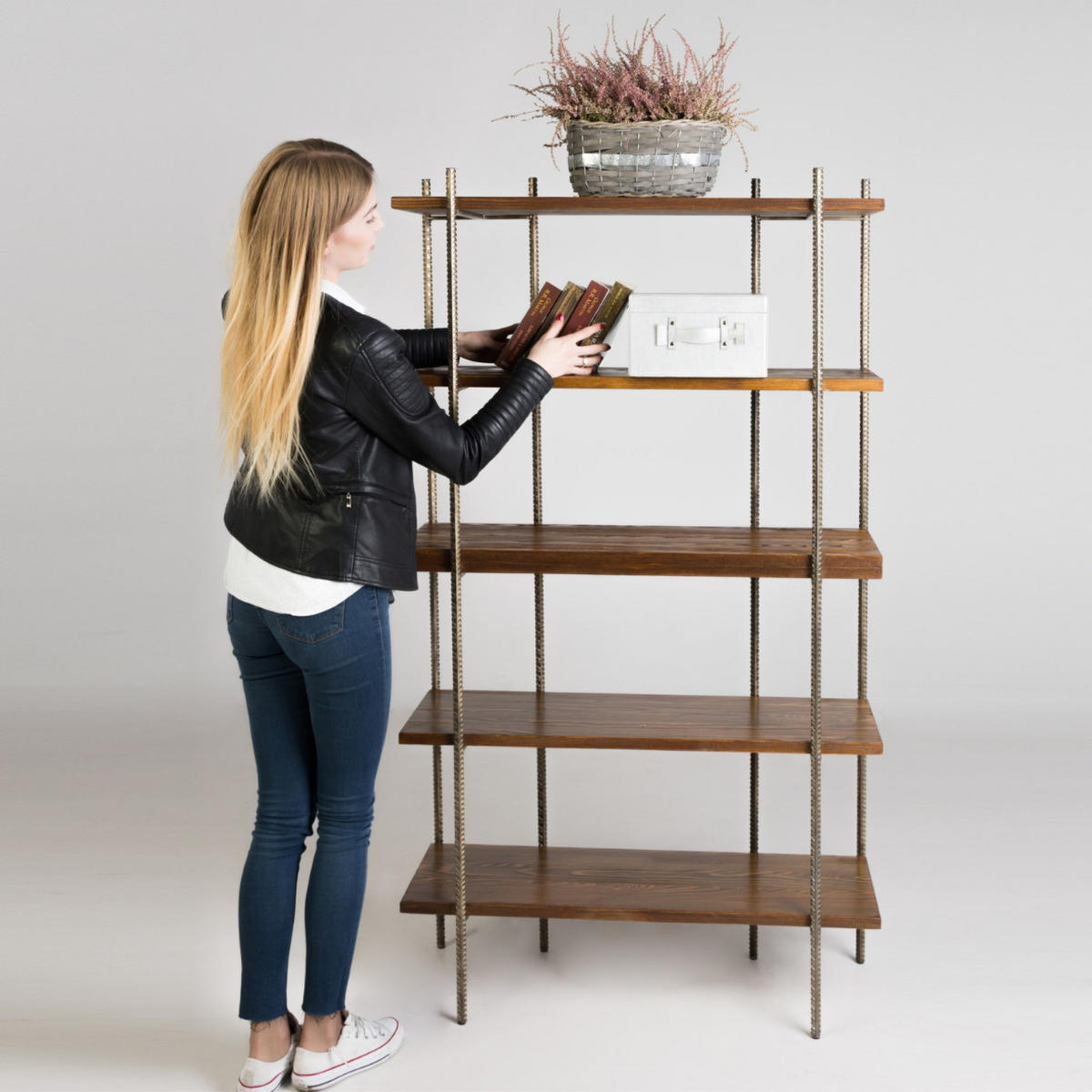 HOLZBÜCHERREGAL für das Büro oder Wohnzimmer HEGEL - Eichefarben, Holz (90/160/35cm) - Rawood Furniture