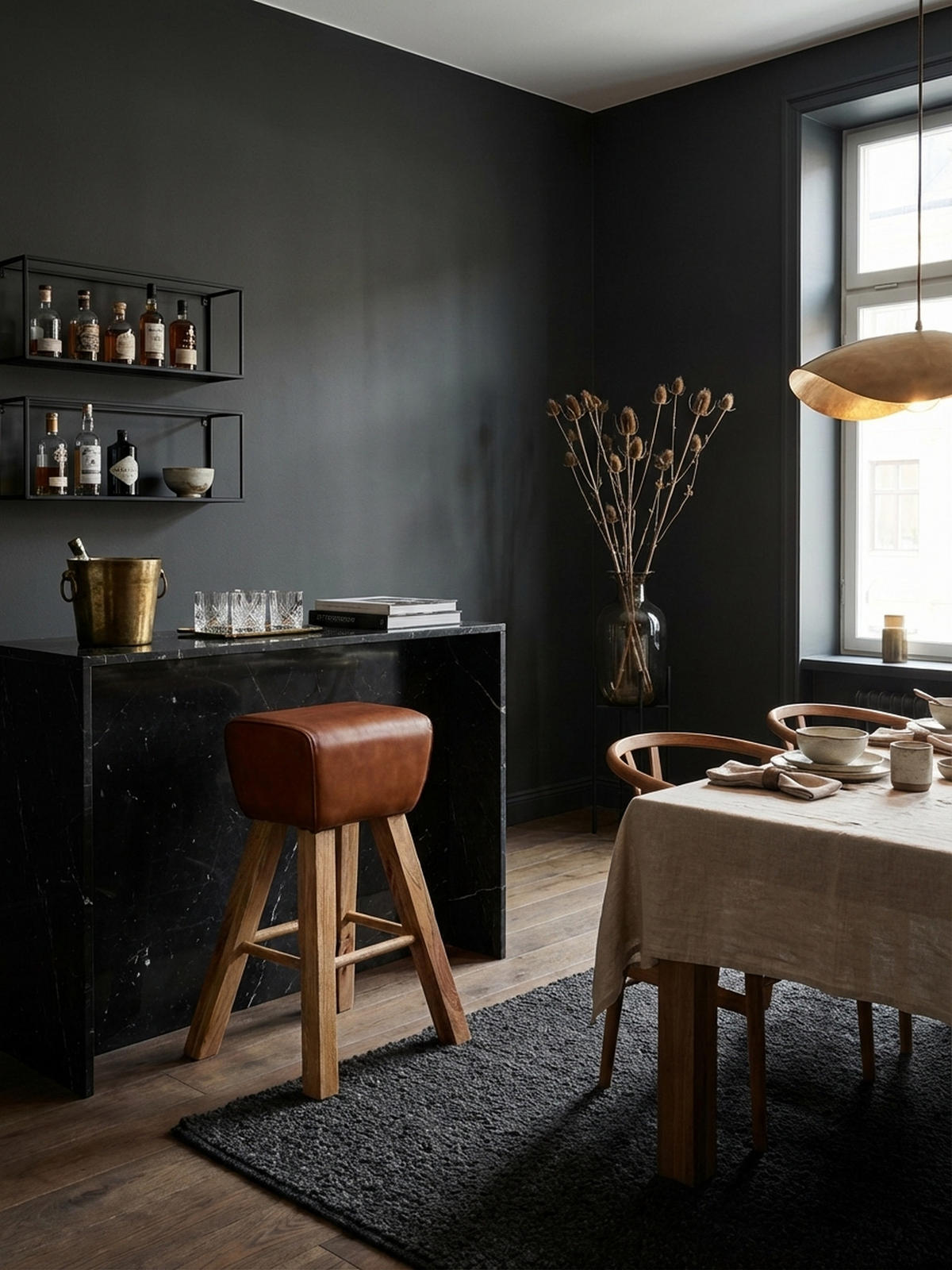 BARHOCKER – Ziegenleder und Mango Massivholz, Turnbock-Design, 43x75x43 cm, Dunkelbraun - Braun, Mangoholz/Leder (43/75/43cm) - KADIMA DESIGN