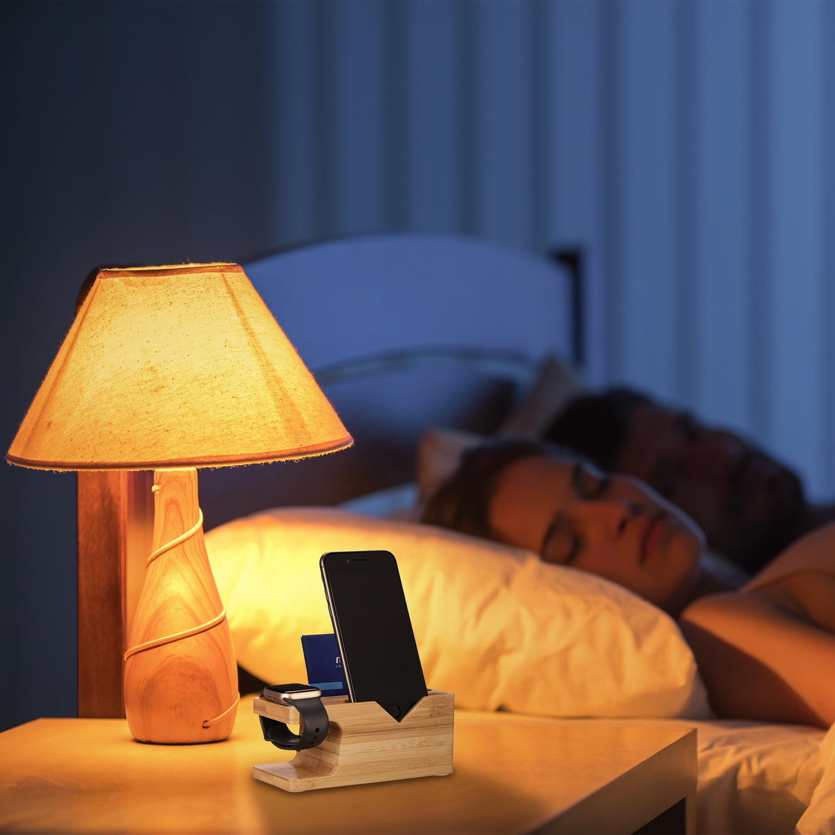 LADESTATION - Hellbraun, Holz (6.5/14/6cm) - Relaxdays