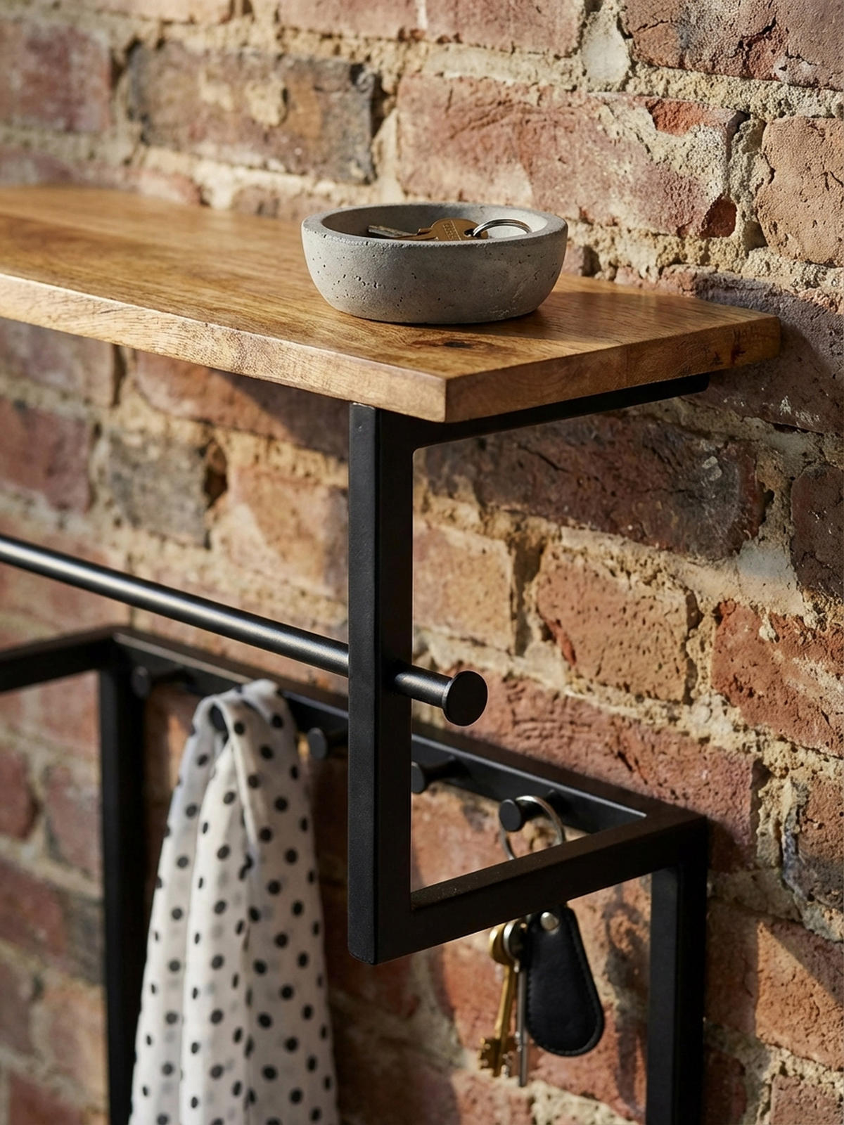 WANDGARDEROBE Massivholz Metall Modern mit 10 Haken, Kleiderstange und Ablage - Schwarz, Holz/Metall (60/76/26cm) - KADIMA DESIGN